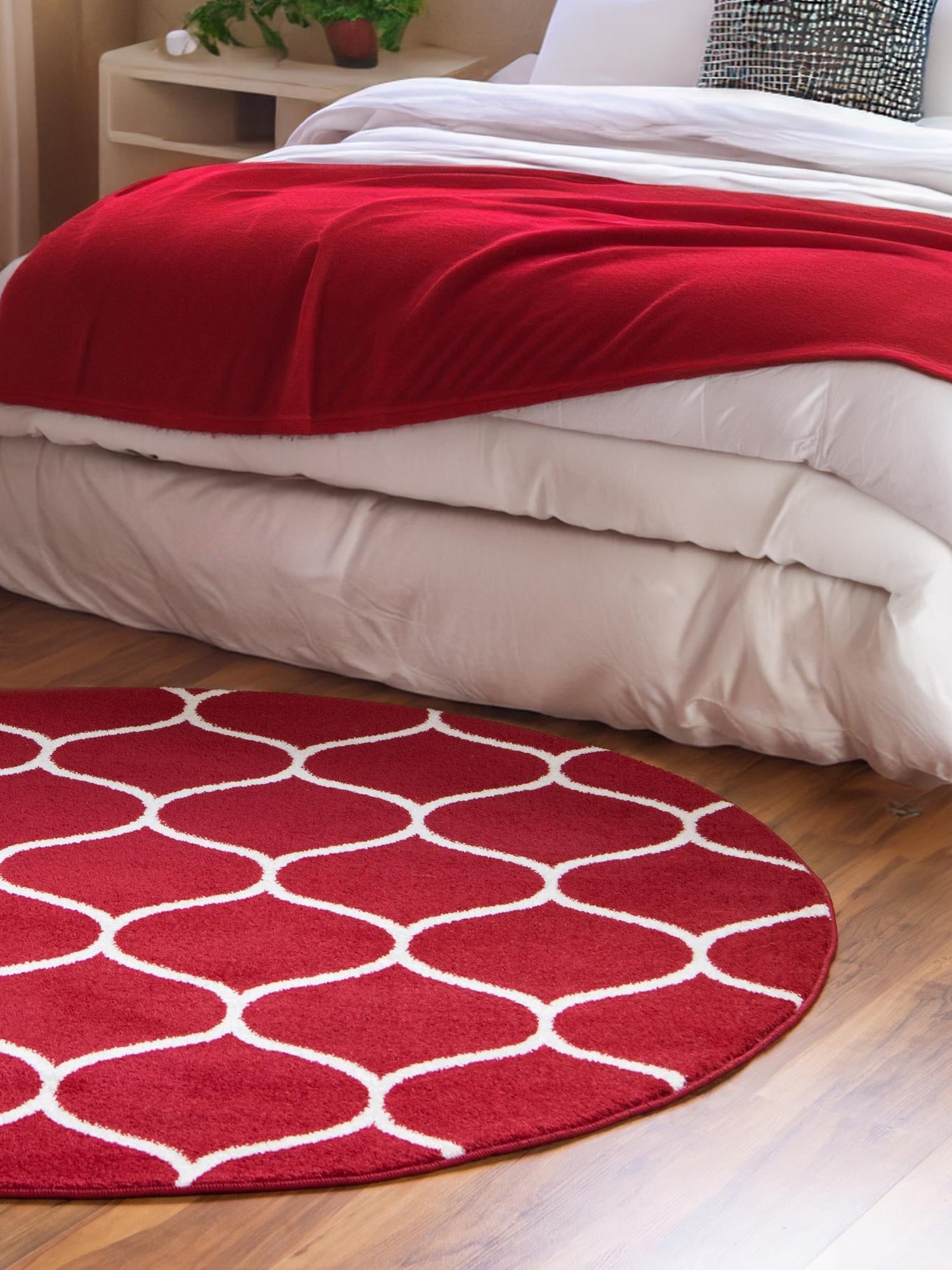 Red 4' 1 x 4' 1 Trellis Frieze Round Area Rug Geometric Modern Unique Stain Resistant Easy Clean Carpet for Living, Dining, Bedrooms, Office for Sale at Rug Engine