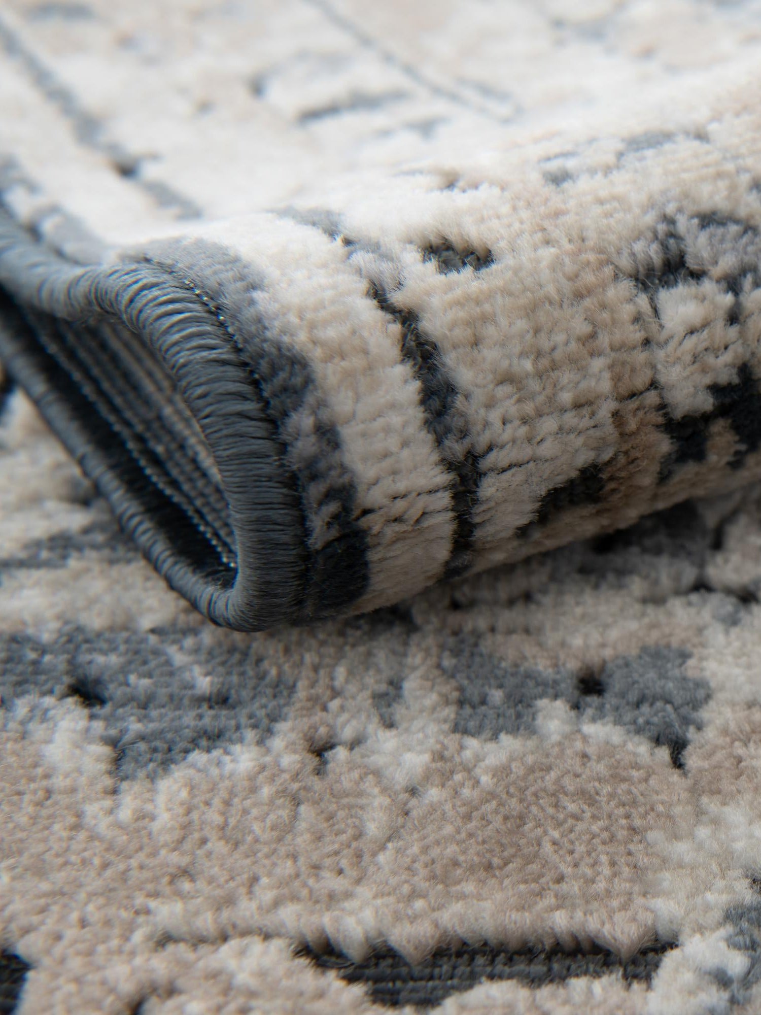 Slate Blue 5' 3 x 8' Chateau Rectangle Area Rug 85% Polypropylene & 15% Chenille With Cotton Backing Traditional Vintage Distressed Carpet for Classical Interior Design Decorating for Sale at Rug Engine