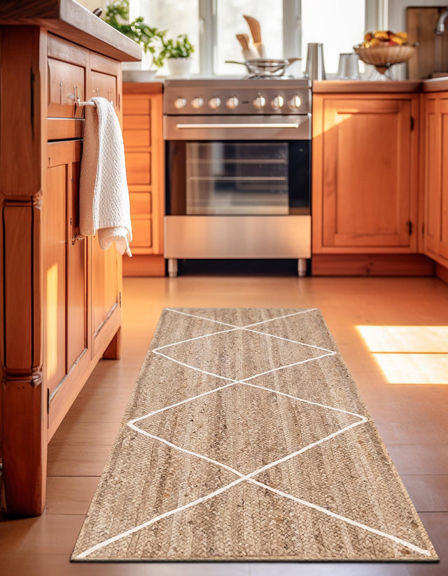 White 2' 2 x 8' 2 Braided Jute Runner Rug