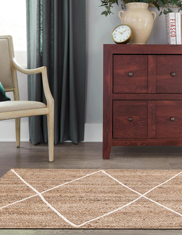 White 2' 2 x 8' 2 Braided Jute Runner Rug