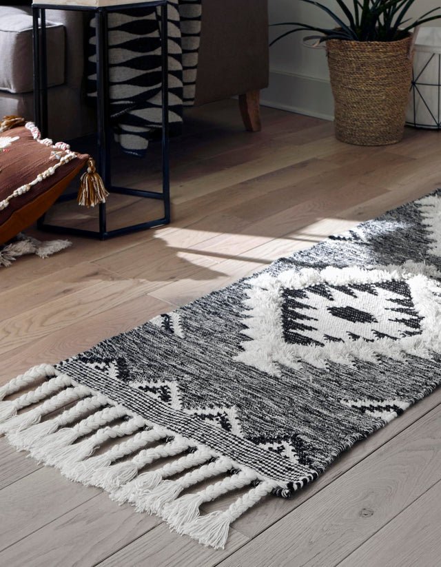 Charcoal 2' 2 x 6' 1 Mesa Runner Area Rug 100% Wool Geometric All Natural Carpet for Living, Dining, Office, Bedrooms, Dorms, Kitchens for Sale at Rug Engine