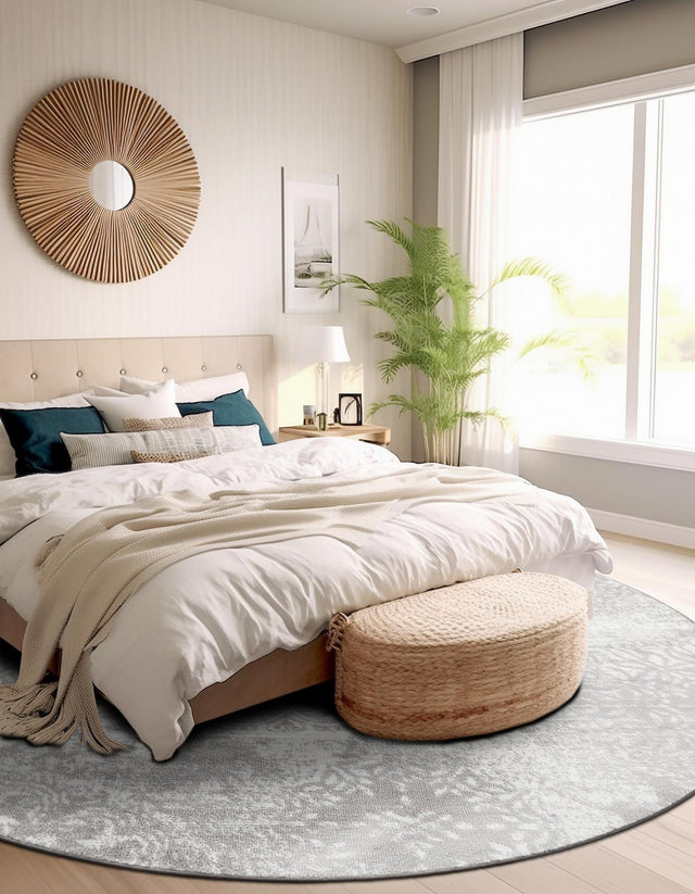 Light Gray 8' x 8' Sofia Round Rug