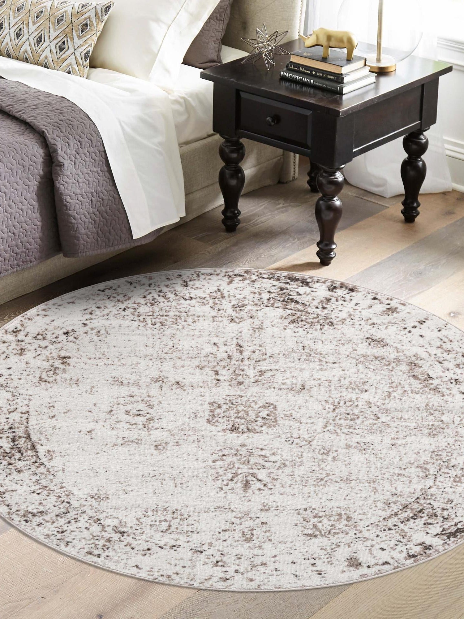 Beige 3' 1 x 3' 1 Sofia Round Area Rug