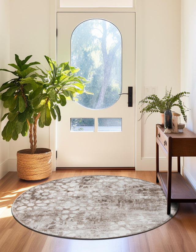 Brown 7' x 7' Sofia Round Rug