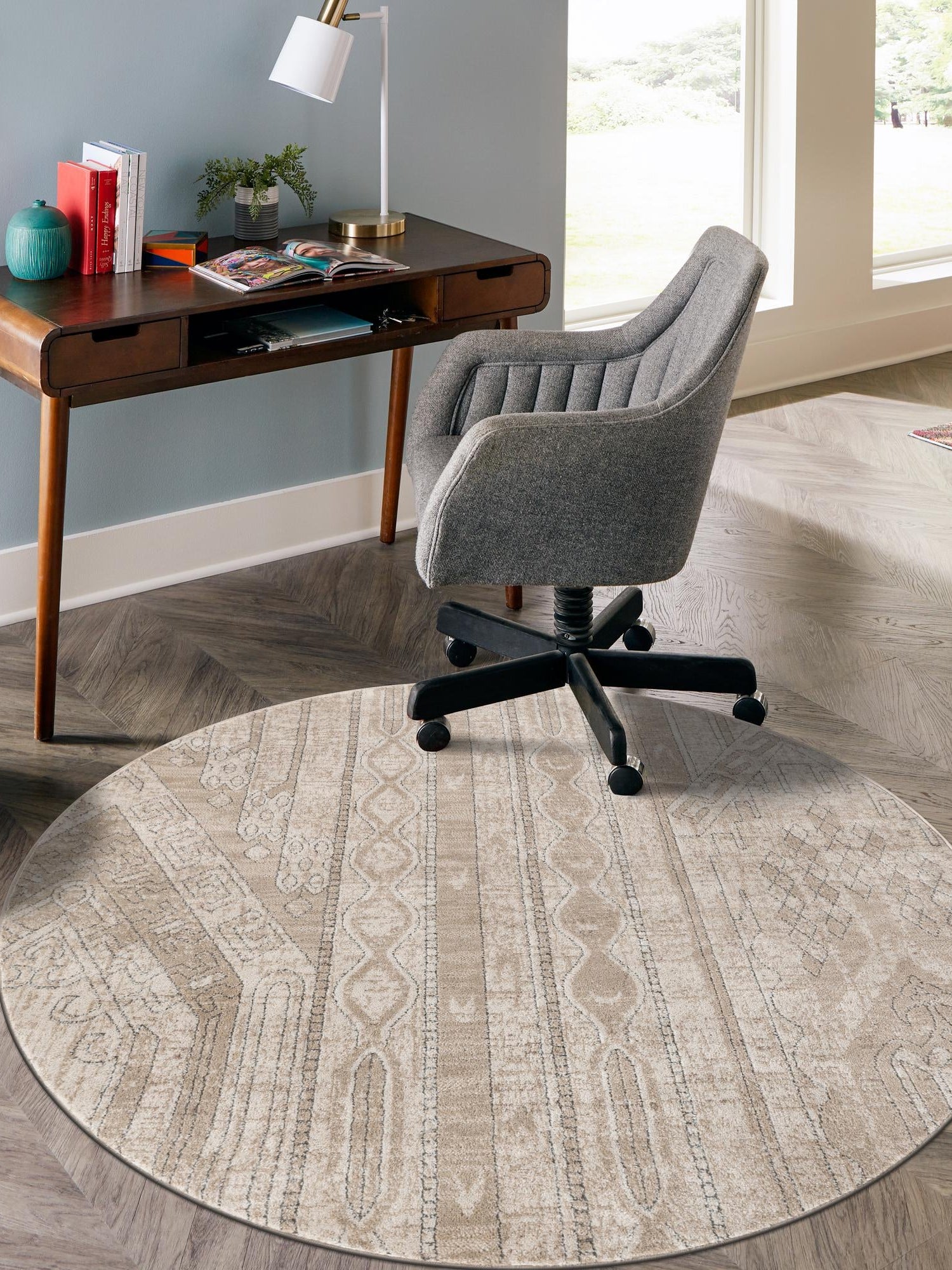 Ivory 5' 3 x 5' 3 Portland Round Area Rug 85% Polypropylene & 15% Polyester Vintage Distressed Traditional Carpet for Home Decor for Sale at Rug Engine