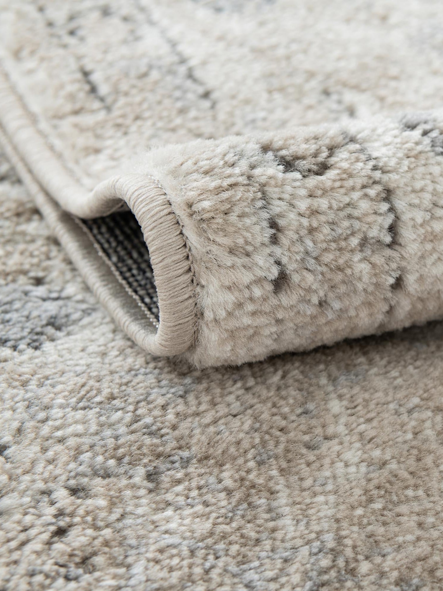 Ivory 9' x 12' Portland Rectangle Area Rug 85% Polypropylene & 15% Polyester Vintage Distressed Traditional Carpet for Home Decor for Sale at Rug Engine