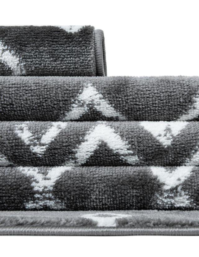 Gray 2' x 6' 7 Moroccan Trellis Runner Area Rug