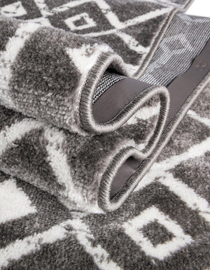 Light Gray 7' 10 x 10' Moroccan Trellis Rectangle Area Rug