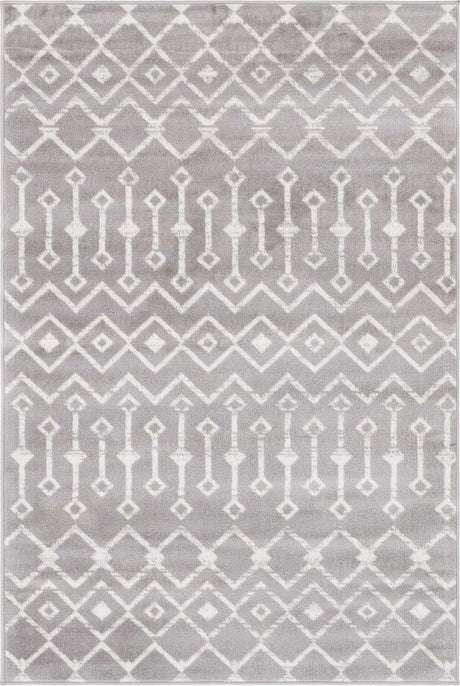 Light Gray 4' 1 x 6' 1 Moroccan Trellis Rectangle Rug