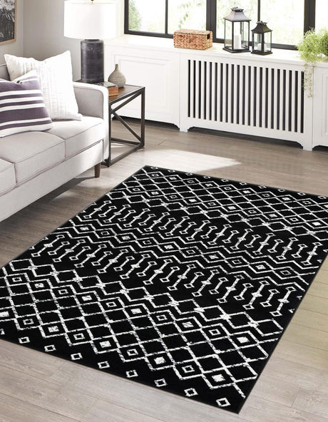Black 5' 3 x 8' Moroccan Trellis Rectangle Rug