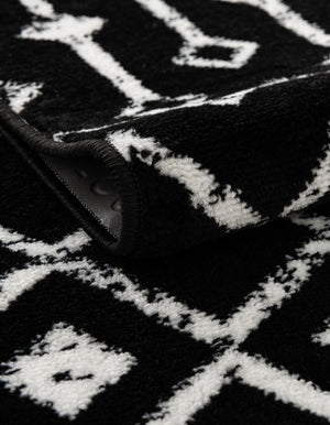 Black 2' x 7' Moroccan Trellis Runner Rug