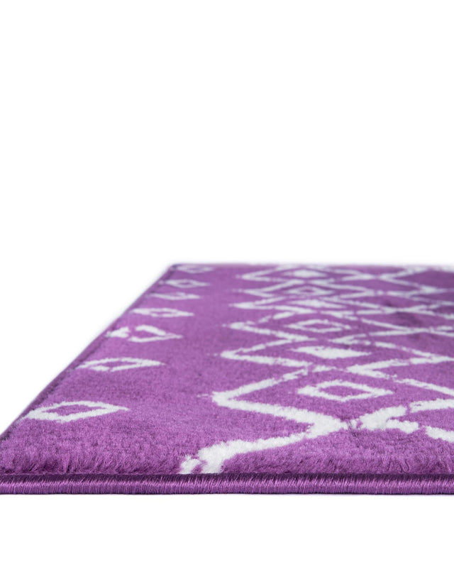 Violet 8' x 8' Moroccan Trellis Square Rug