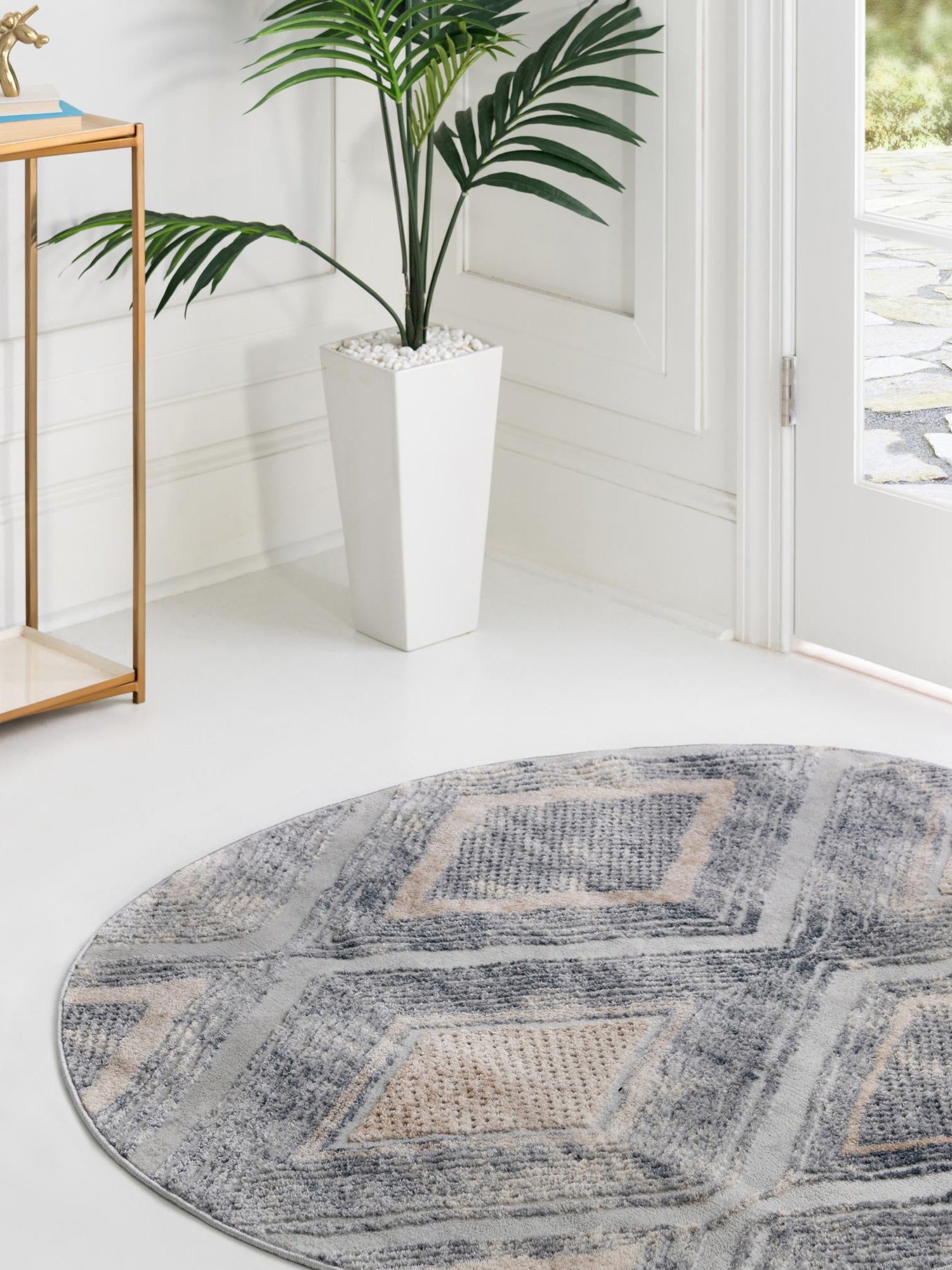 Gray Cream 7' 10 x 7' 10 Caspian Round Area Rug 60% Polypropylene & 40% Polyester With Cotton Backing Modern Chic Carpet for Home Interior Design Decorating for Sale at Rug Engine