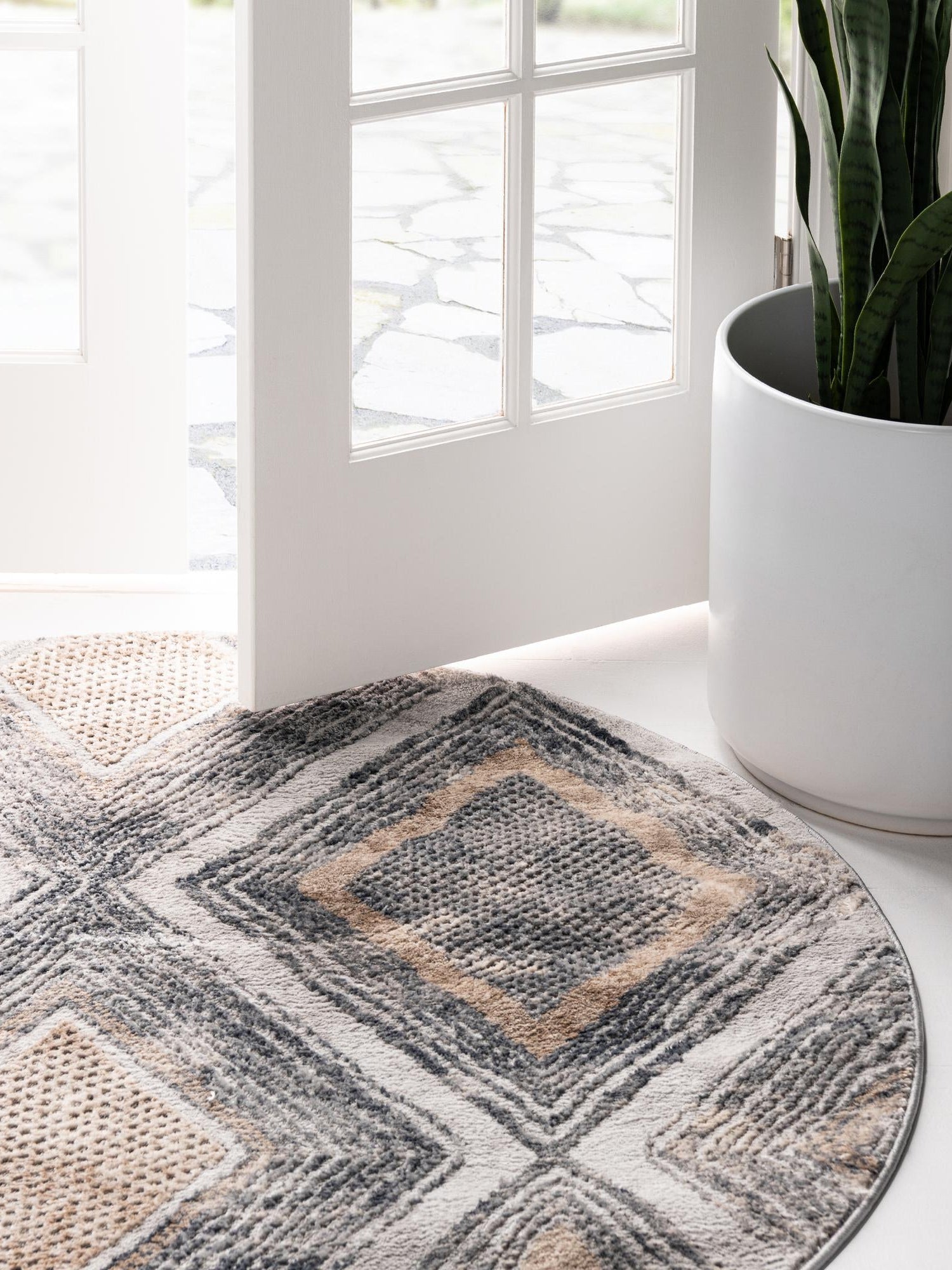 Gray Cream 5' 3 x 5' 3 Caspian Round Area Rug 60% Polypropylene & 40% Polyester With Cotton Backing Modern Chic Carpet for Home Interior Design Decorating for Sale at Rug Engine