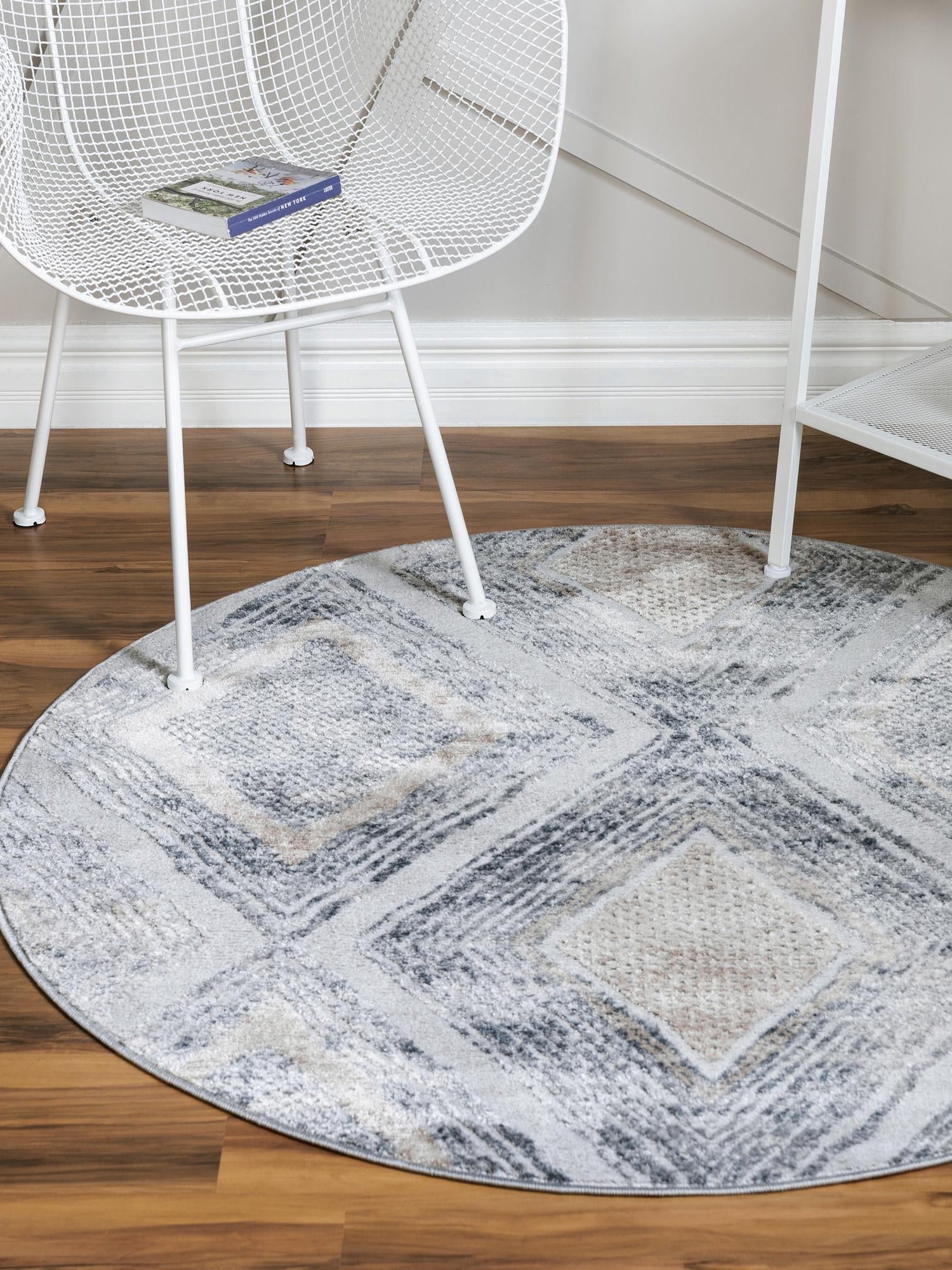 Gray Cream 5' 3 x 5' 3 Caspian Round Area Rug 60% Polypropylene & 40% Polyester With Cotton Backing Modern Chic Carpet for Home Interior Design Decorating for Sale at Rug Engine