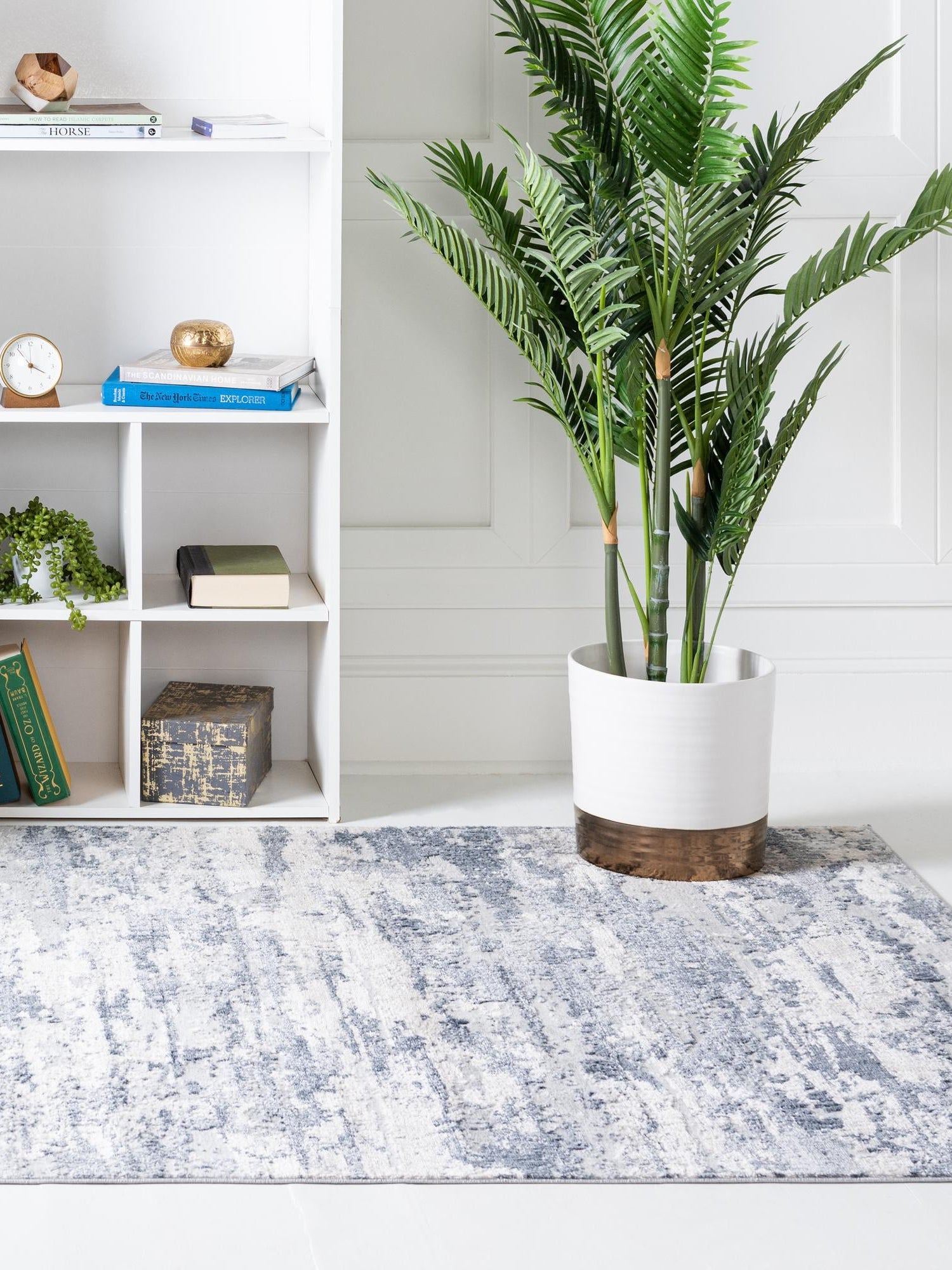 Gray 5' 1 x 8' Caspian Rectangle Area Rug 60% Polypropylene & 40% Polyester With Cotton Backing Modern Chic Carpet for Home Interior Design Decorating for Sale at Rug Engine