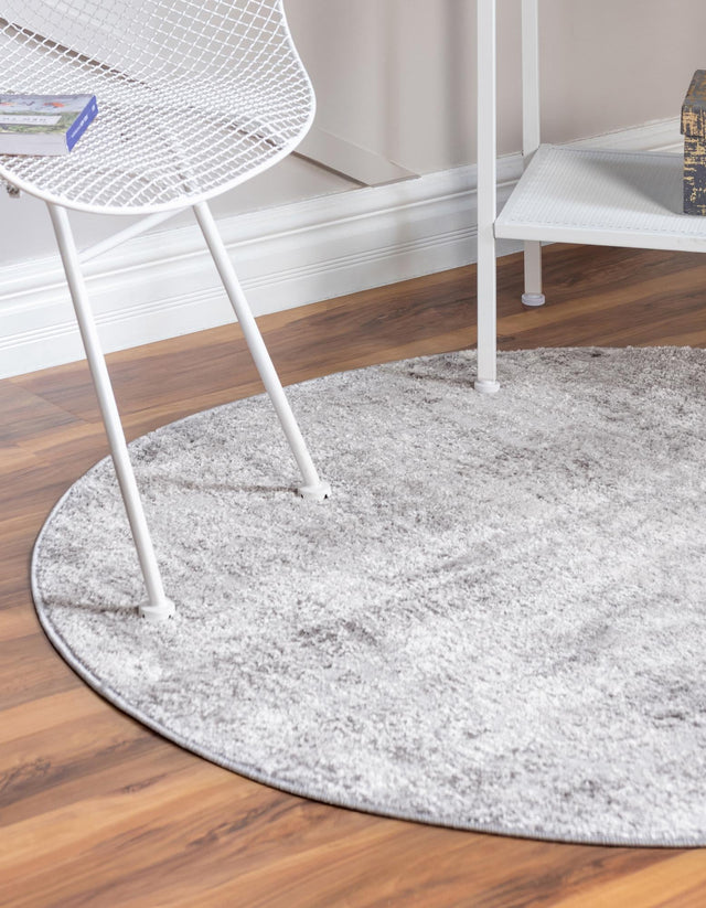 Gray 7' 10 x 7' 10 Caspian Round Area Rug 60% Polypropylene & 40% Polyester With Cotton Backing Modern Chic Carpet for Home Interior Design Decorating for Sale at Rug Engine