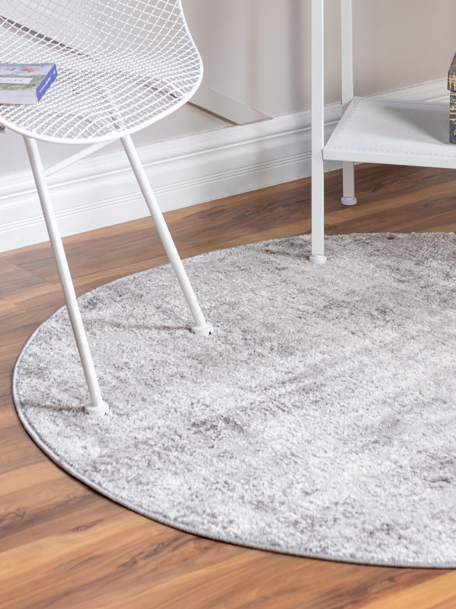 Gray 3' 3 x 3' 3 Caspian Round Area Rug 60% Polypropylene & 40% Polyester With Cotton Backing Modern Chic Carpet for Home Interior Design Decorating for Sale at Rug Engine