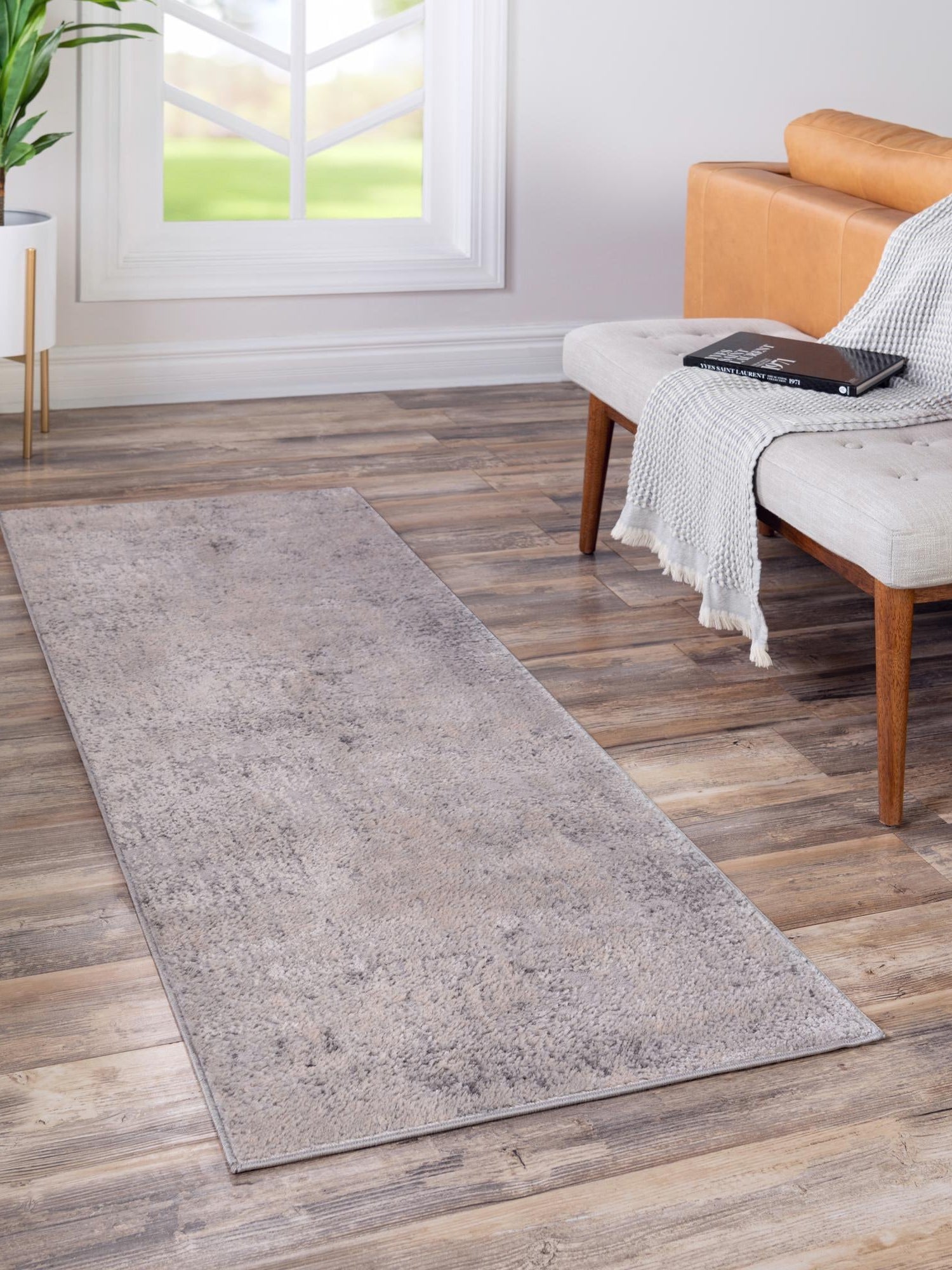 Gray 2' 2 x 6' 1 Caspian Runner Area Rug 60% Polypropylene & 40% Polyester With Cotton Backing Modern Chic Carpet for Home Interior Design Decorating for Sale at Rug Engine