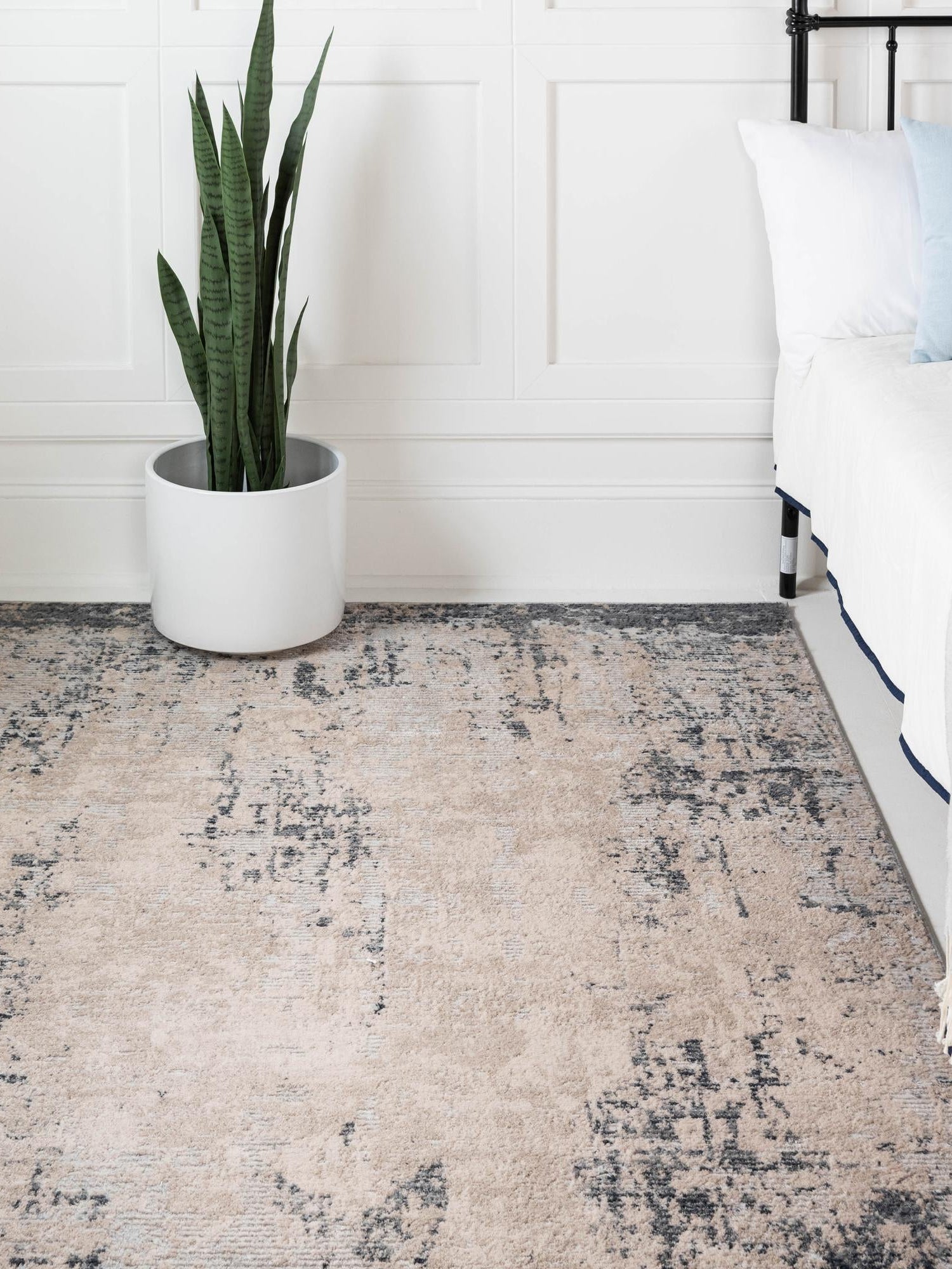 Bone 4' 1 x 6' 1 Caspian Rectangle Area Rug 60% Polypropylene & 40% Polyester With Cotton Backing Modern Chic Carpet for Home Interior Design Decorating for Sale at Rug Engine