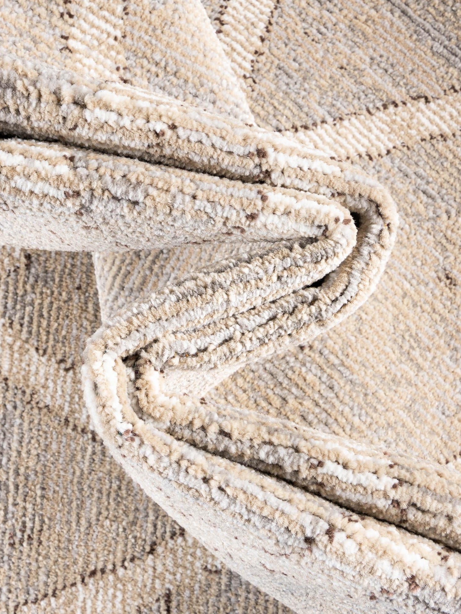 Beige 5' 1 x 8' Starlight Rectangle Area Rug 100% Polypropylene Visually Appealing Unique Carpet for Living Rooms, Bedroom, Dining, Office for Sale at Rug Engine