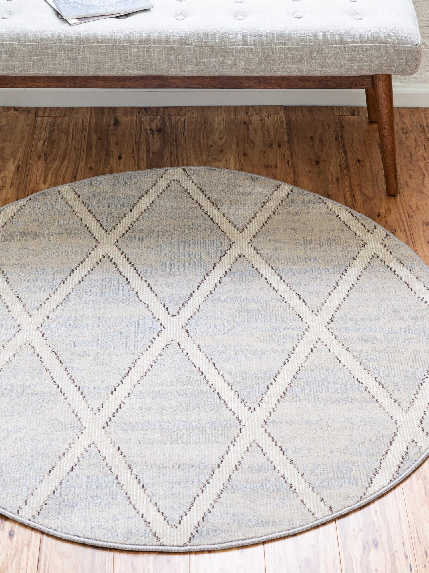 Beige 7' x 7' Starlight Round Area Rug 100% Polypropylene Visually Appealing Unique Carpet for Living Rooms, Bedroom, Dining, Office for Sale at Rug Engine