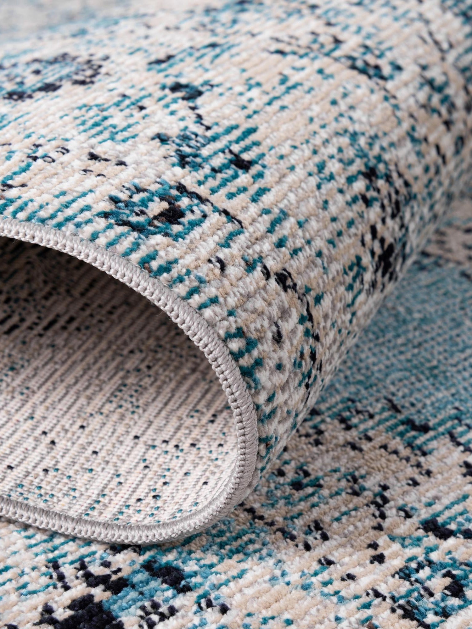 Turquoise 4' 1 x 4' 1 Charm Round Area Rug 100% Polypropylene With Jute Backing Traditional Vintage Distressed Look Carpet for Living Rooms Dining Office Space for Sale at Rug Engine