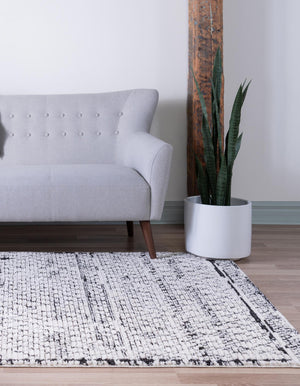 Ivory 2' 2 x 3' 1 Morocco Rectangle Rug