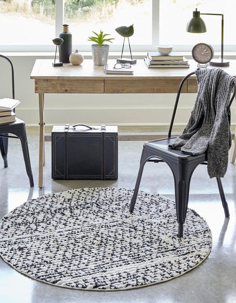 Ivory 4' 1 x 4' 1 Morocco Round Rug