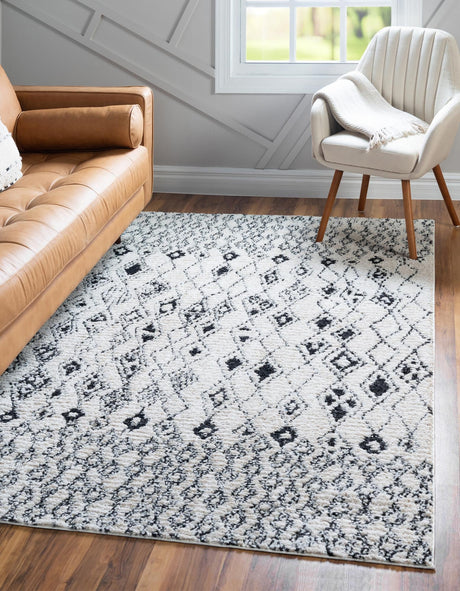 Ivory 2' 2 x 3' Morocco Rectangle Rug
