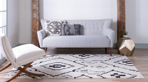 Ivory 2' 2 x 3' 1 Morocco Rectangle Rug