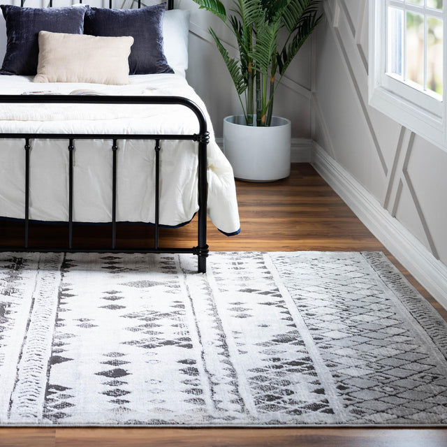 Gray 8' x 10' Leipzig Rectangle Area Rug 75% Polypropylene & 25% Polyester Modern Contemporary Carpet for Kitchens, Bedroom, Living Room Home Decor for Sale at Rug Engine