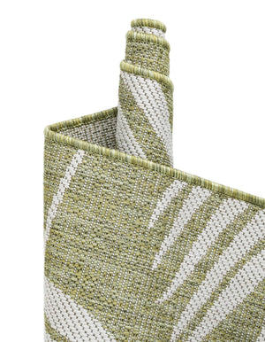 Green 6' 1 x 9' Outdoor Botanical Rectangle Rug