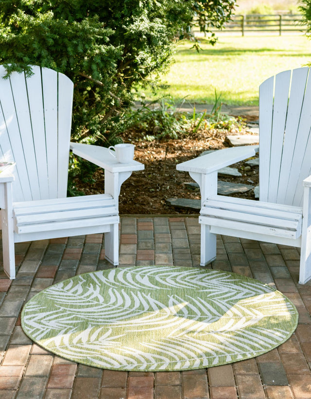 Green 7' 10 x 7' 10 Outdoor Botanical Round Area Rug Weather Resistant for Patio, Deck, Terrace, Balcony, Porch Polypropylene Garden Floral Tropical Carpet for Sale at Rug Engine