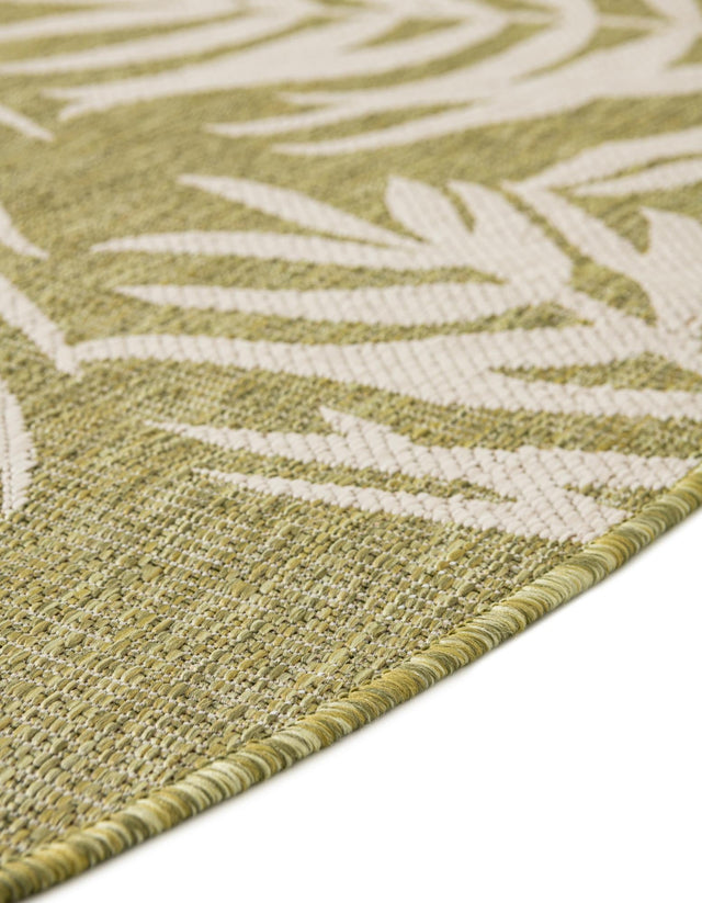 Green 7' 10 x 7' 10 Outdoor Botanical Round Area Rug Weather Resistant for Patio, Deck, Terrace, Balcony, Porch Polypropylene Garden Floral Tropical Carpet for Sale at Rug Engine