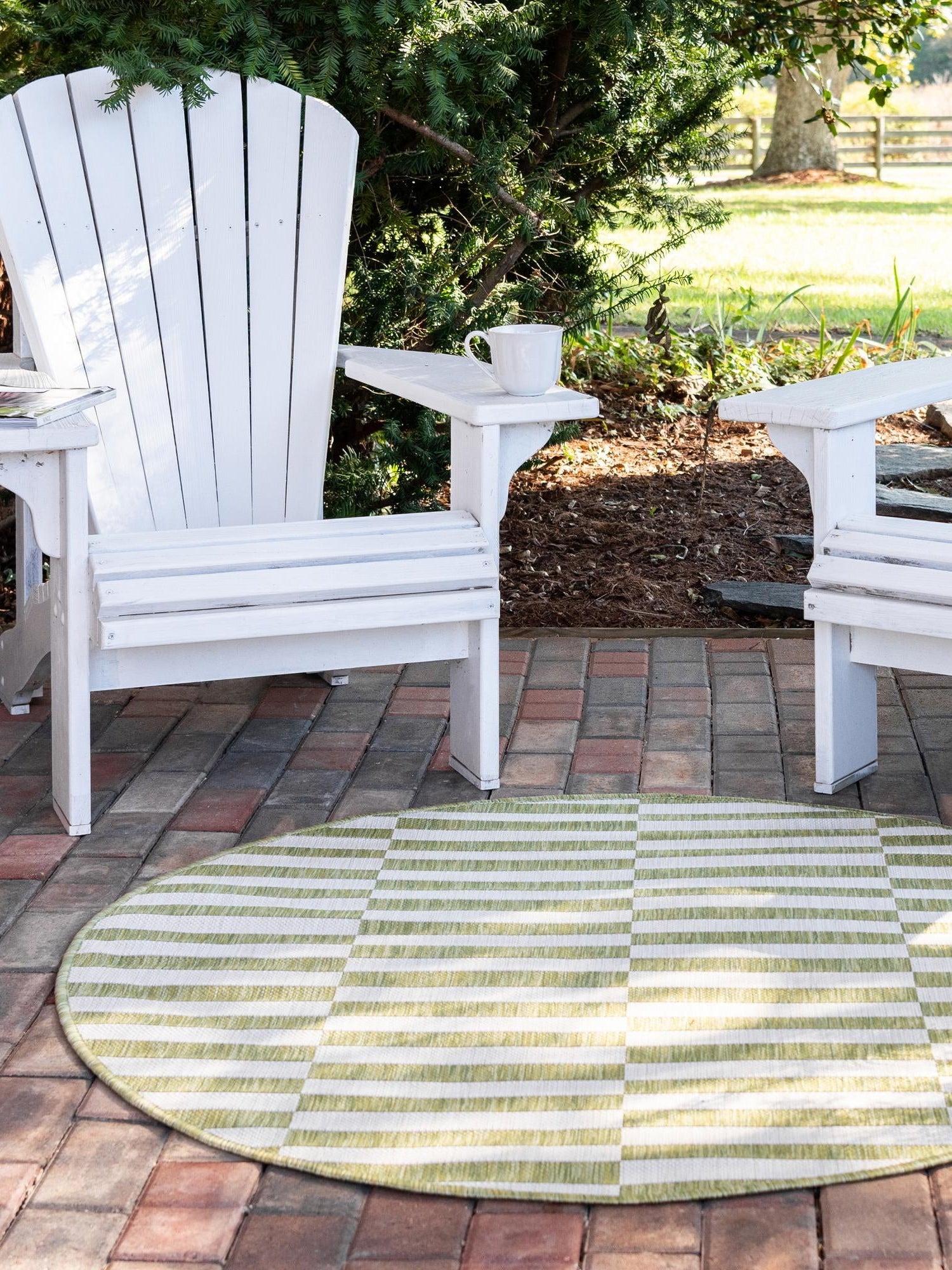 Green 10' x 10' Outdoor Striped Round Area Rug Weather Resistant for Patio, Deck, Terrace, Balcony, Porch Geometric Pattern Waterproof Carpet for Sale at Rug Engine