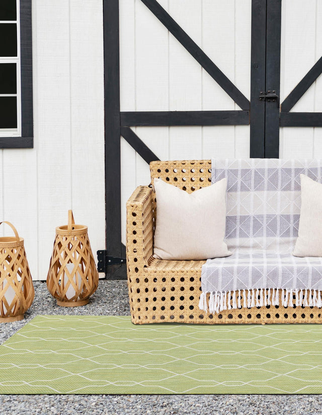 Green 6' 1 x 9' Outdoor Trellis Rectangle Rug
