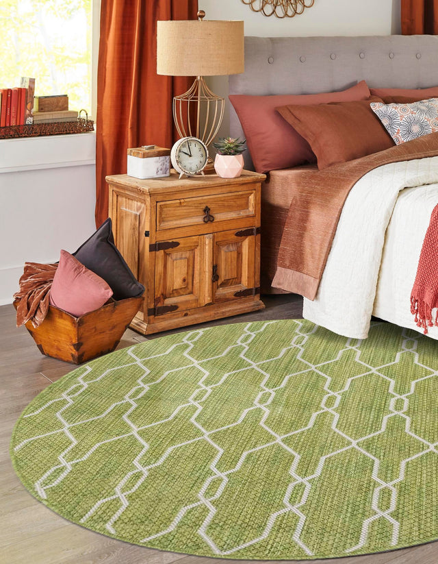 Green 4' 1 x 4' 1 Outdoor Trellis Round Area Rug Weather Resistant for Patio, Deck, Terrace, Balcony, Porch Geometric Design Water Safe Outside Carpet for Sale at Rug Engine