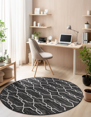 Charcoal 4' 1 x 4' 1 Outdoor Trellis Round Area Rug Weather Resistant for Patio, Deck, Terrace, Balcony, Porch Geometric Design Water Safe Outside Carpet for Sale at Rug Engine