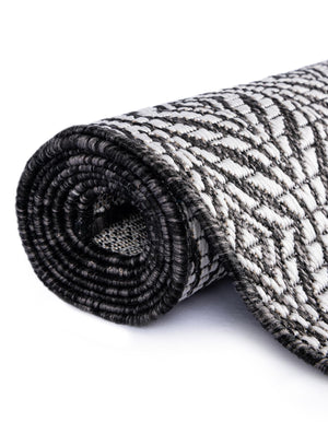 Charcoal 6' 1 x 6' 1 Outdoor Trellis Round Area Rug Weather Resistant for Patio, Deck, Terrace, Balcony, Porch Geometric Design Water Safe Outside Carpet for Sale at Rug Engine