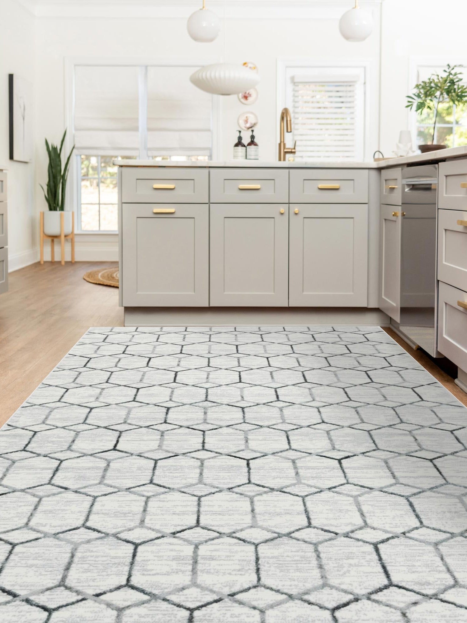 White 9' 10 x 14' 1 Matrix Trellis Rectangle Area Rug 100% Polyester Geometric Pattern Modern Carpet for Living, Dining, Bedroom, Office for Sale at Rug Engine