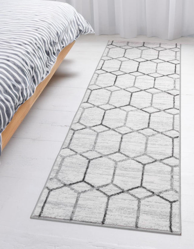 White 2' 7 x 13' Matrix Trellis Runner Area Rug 100% Polyester Geometric Pattern Modern Carpet for Living, Dining, Bedroom, Office for Sale at Rug Engine