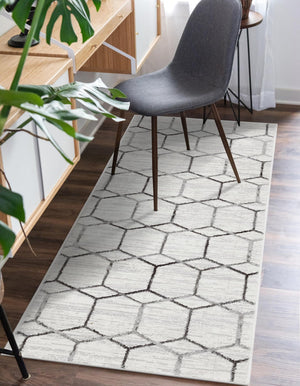White 2' x 8' Matrix Trellis Runner Area Rug 100% Polyester Geometric Pattern Modern Carpet for Living, Dining, Bedroom, Office for Sale at Rug Engine