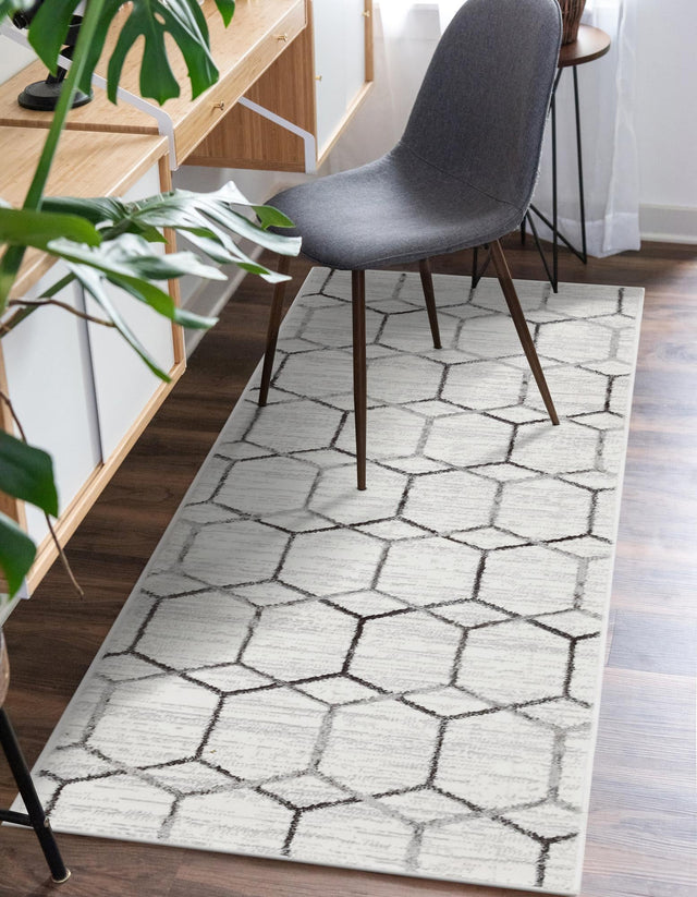 White 2' x 6' 1 Matrix Trellis Runner Area Rug 100% Polyester Geometric Pattern Modern Carpet for Living, Dining, Bedroom, Office for Sale at Rug Engine