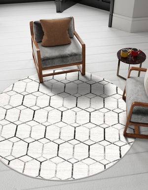 White 7' x 7' Matrix Trellis Round Area Rug 100% Polyester Geometric Pattern Modern Carpet for Living, Dining, Bedroom, Office for Sale at Rug Engine