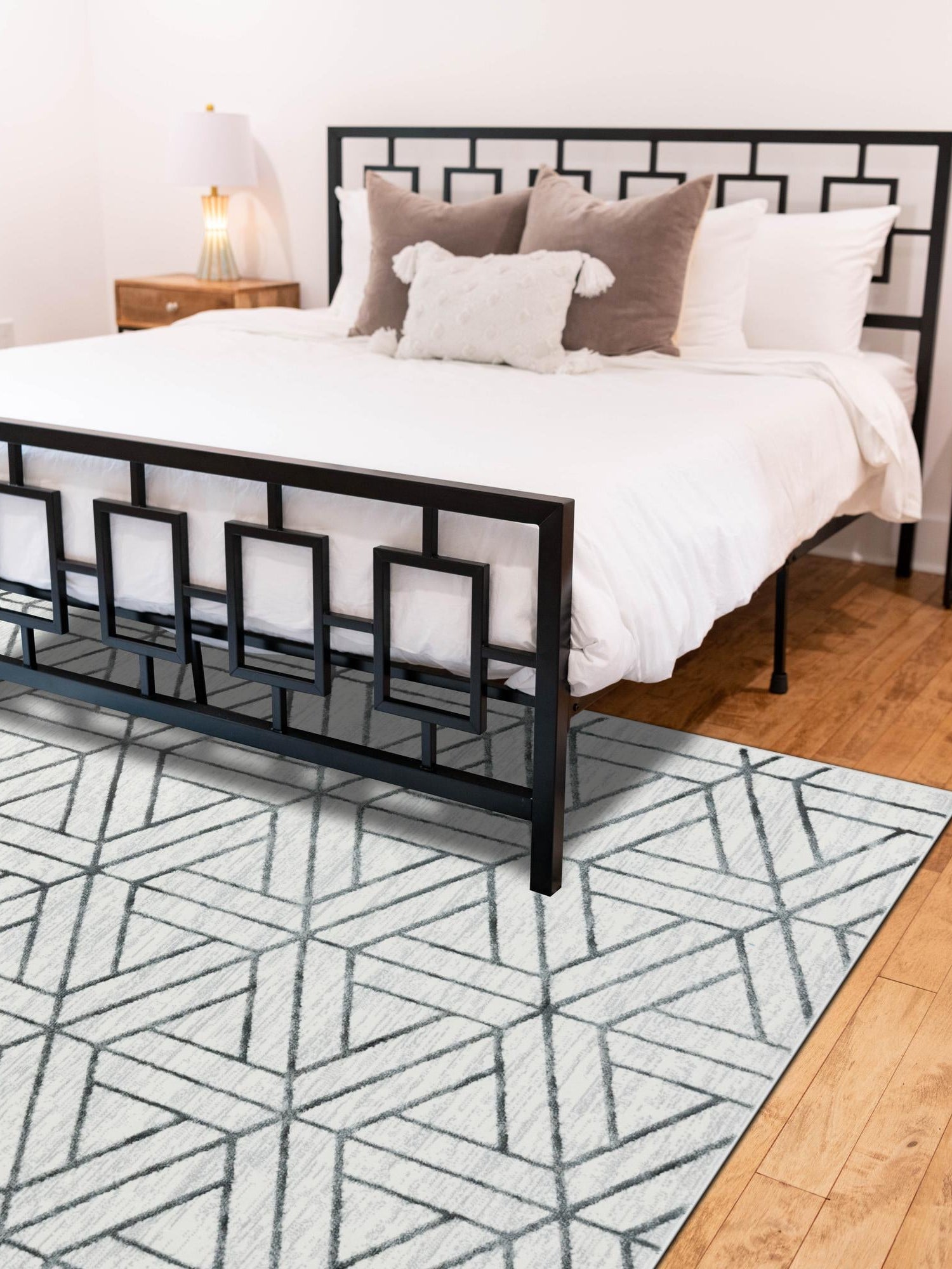 White 4' 1 x 6' 1 Matrix Trellis Rectangle Area Rug 100% Polyester Geometric Pattern Modern Carpet for Living, Dining, Bedroom, Office for Sale at Rug Engine