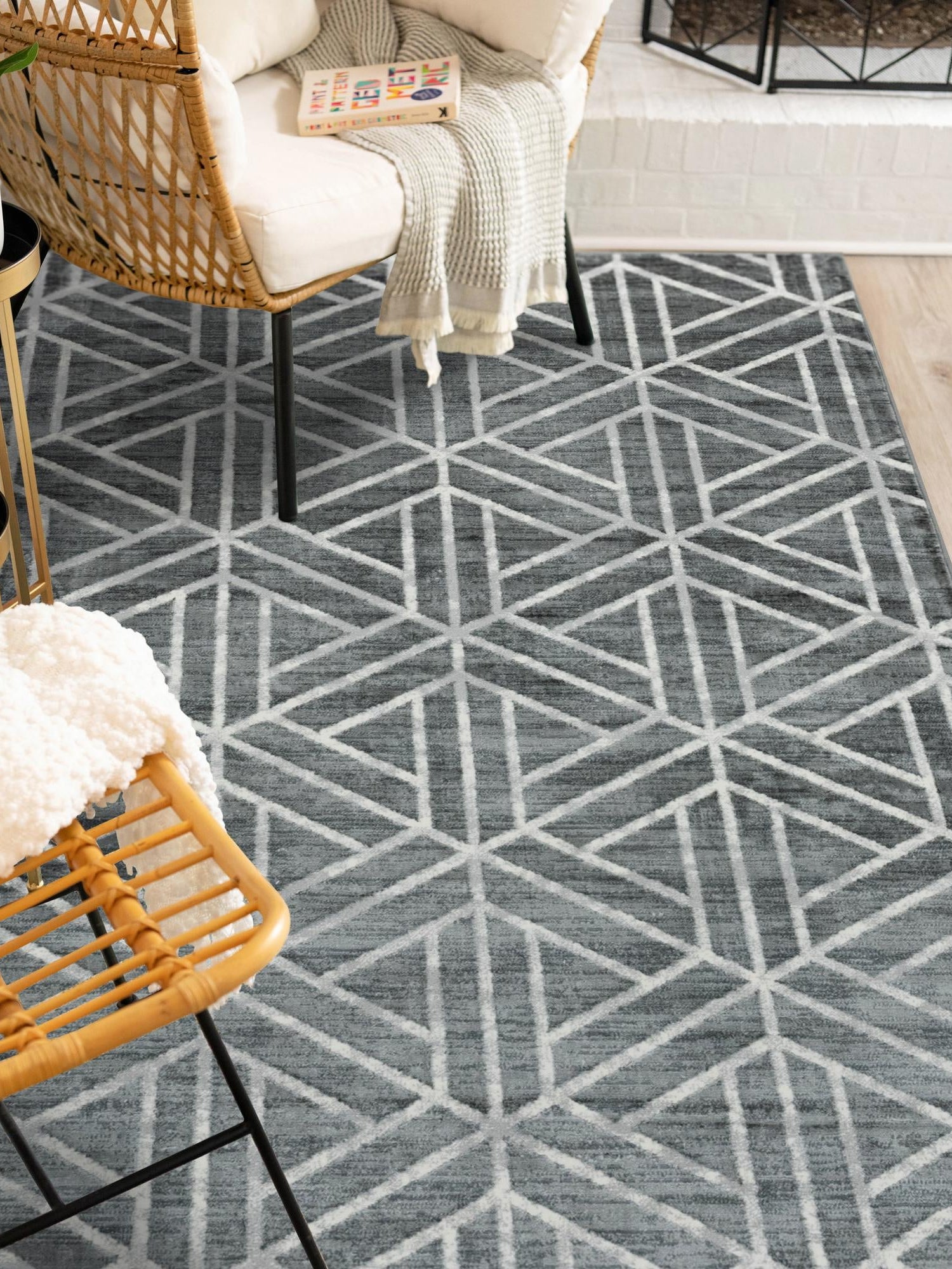 Gray 5' 1 x 8' Matrix Trellis Rectangle Area Rug 100% Polyester Geometric Pattern Modern Carpet for Living, Dining, Bedroom, Office for Sale at Rug Engine