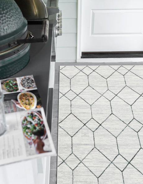 White 7' 1 x 10' Matrix Trellis Rectangle Area Rug 100% Polyester Geometric Pattern Modern Carpet for Living, Dining, Bedroom, Office for Sale at Rug Engine
