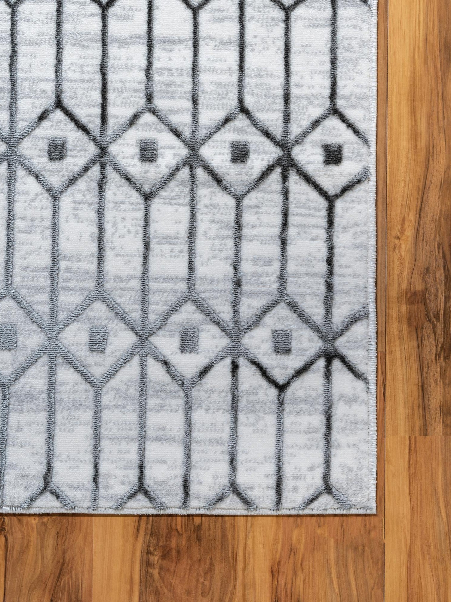 White 9' 10 x 14' 1 Matrix Trellis Rectangle Area Rug 100% Polyester Geometric Pattern Modern Carpet for Living, Dining, Bedroom, Office for Sale at Rug Engine