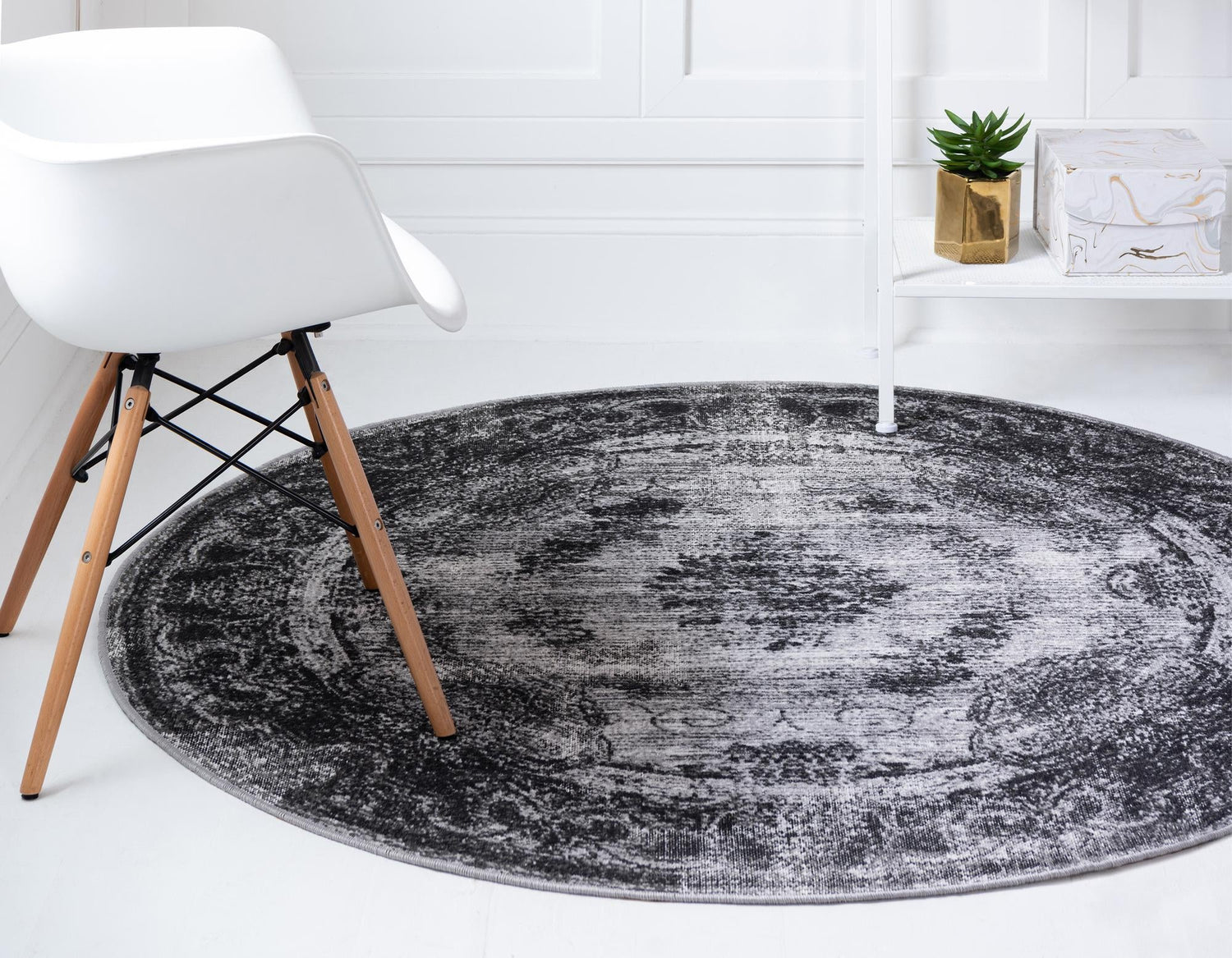 Gray 7' 10 x 7' 10 Aarhus Round Area Rug 100% Polypropylene With Jute Foundation Living Room Bedroom Carpet for Sale at Rug Engine